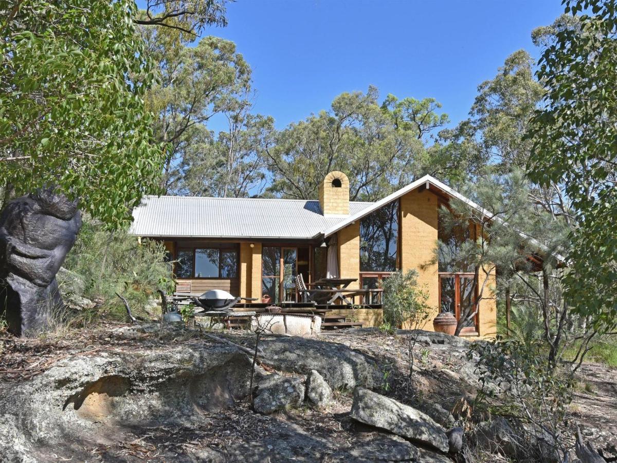 Corymbia Cottage Brokes Secluded Escape For Max 4 Exteriér fotografie